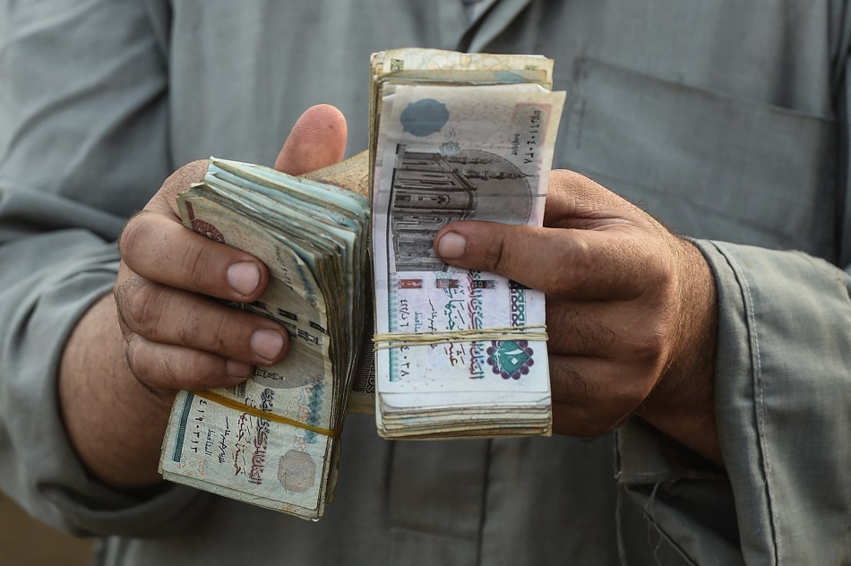أجور المصريين قفزت 235 مرة بـ43 سنة من 2.1 مليار لـ470
