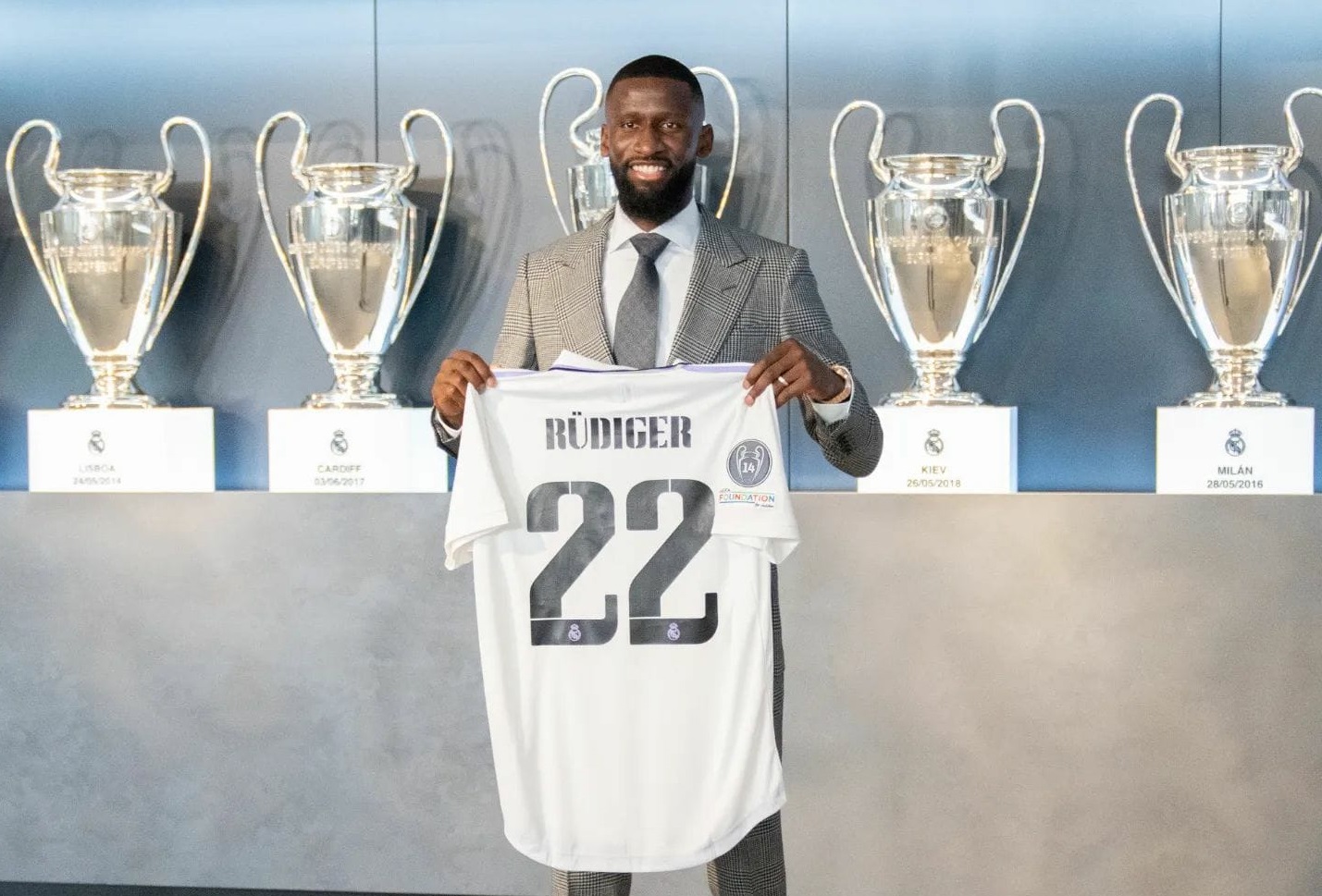 The latest is Antonio Rudiger... What do Chelsea players do when they move to Real Madrid? | Independent Arabic