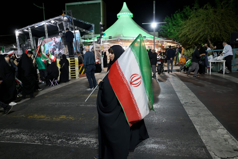 هيمنة "الحرس الثوري" في إيران ومجتبى خامنئي بسلطة محدودة