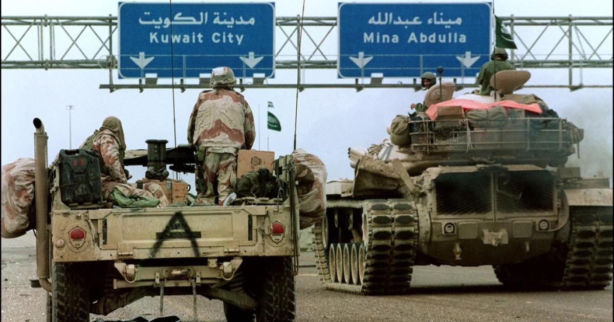 غزو الكويت تاريخ شاهد على ذروة الانقسام العربي اندبندنت عربية