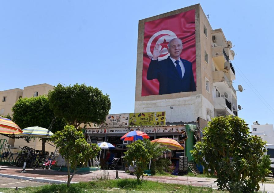 هل يعمر دستور تونس الجديد طويلا؟ هل يعمر دستور تونس الجديد طويلا؟