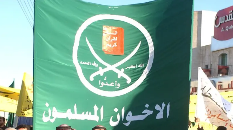 تاريخ طويل من العلاقات الغامضة والمتشابكة بين واشنطن وأخطر تنظيم سري عالمي... هل سيفترق "الإخوان" عن الأميركيين؟ 