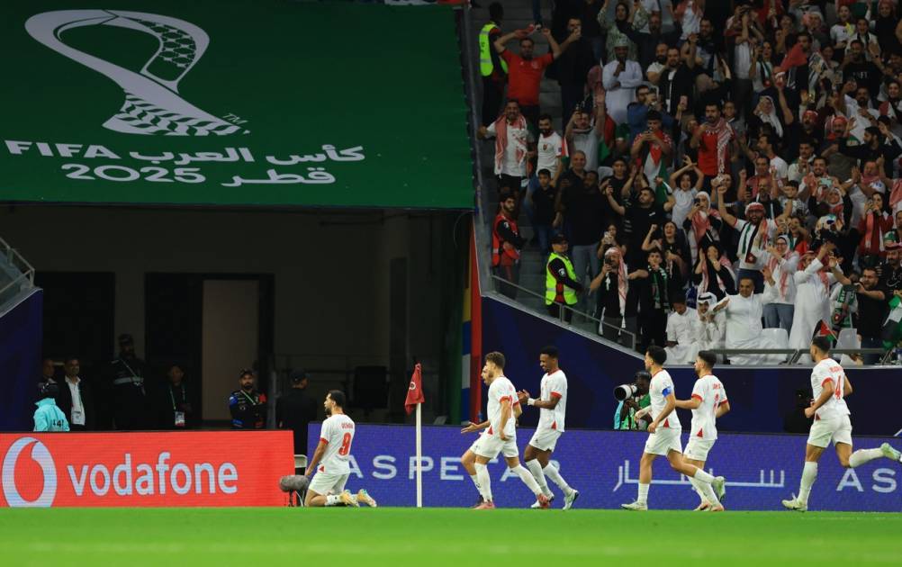 استعدادات مكثفة لنصف نهائي مثير في كأس العرب 