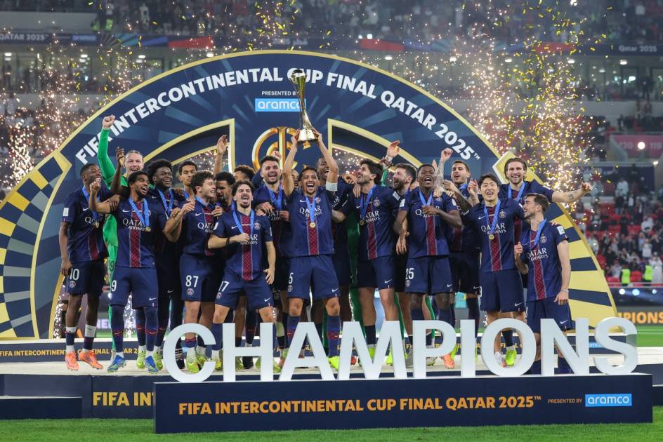 "سان جيرمان" يتوج بـ "كأس إنتركونتيننتال" بعد تغلبه على "فلامنغو" 
