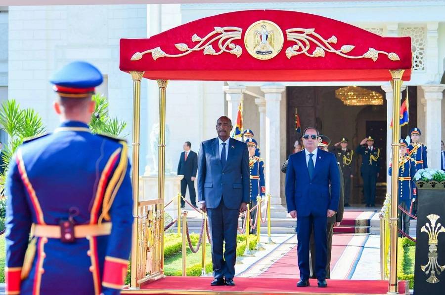 هل يحدد لقاء السيسي والبرهان مستقبل الأزمة السودانية؟ 