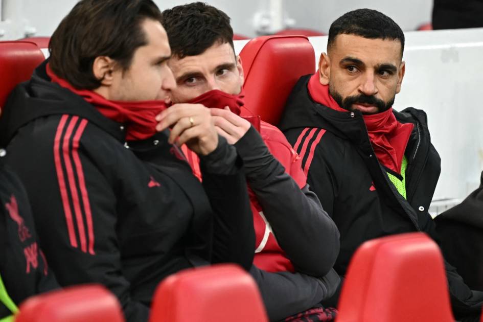 محمد صلاح يعتذر لزملائه في ليفربول بعد المقابلة الصادمة 