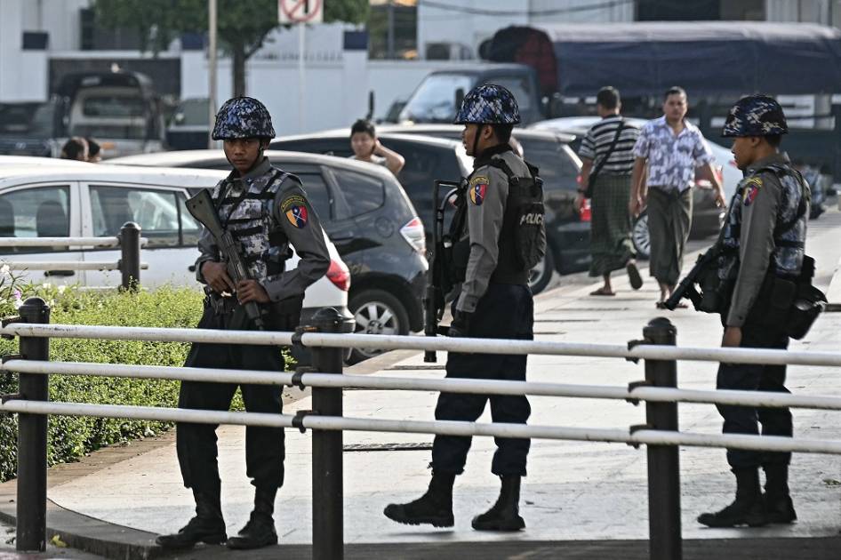 بدء التصويت في أول انتخابات تشهدها ميانمار منذ انقلاب 2021 