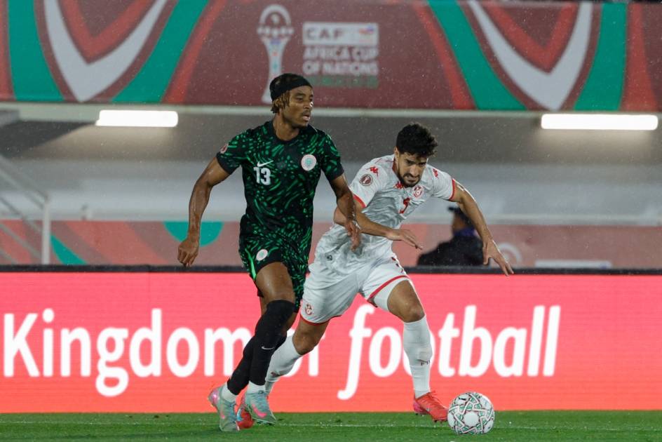 "واقعة النسور"... نيجيريا تطير إلى ثمن نهائي أمم أفريقيا 