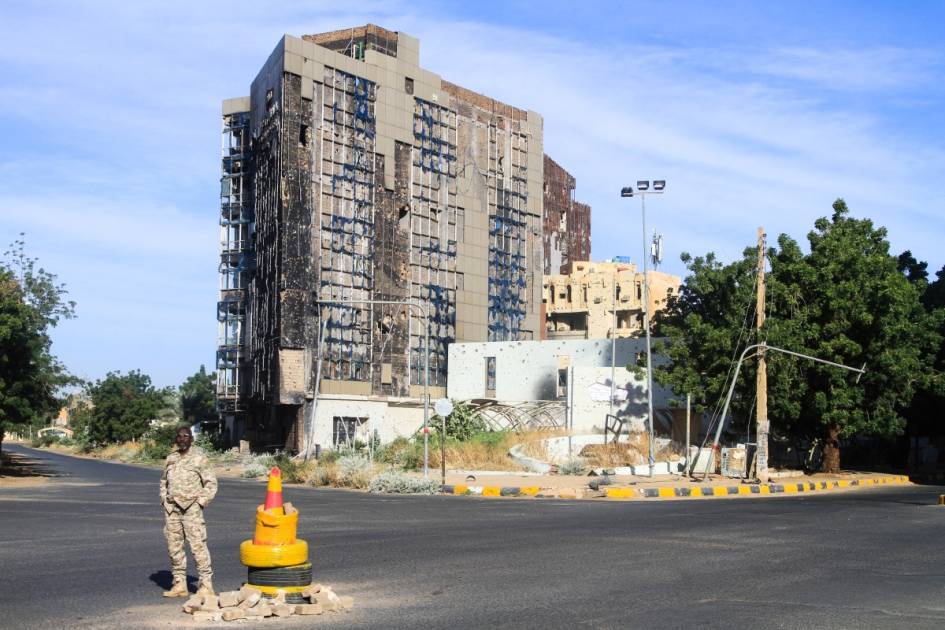 انفجار قوي يهز الخرطوم والشرطة تتهم لغما من مخلفات الحرب