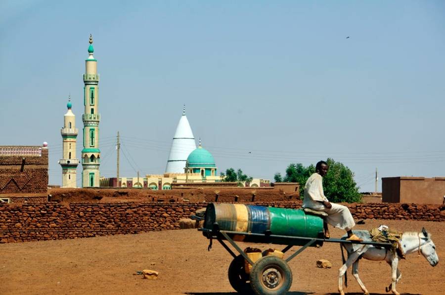 أزمة مياه حادة في السودان رغم وفرة النيل: الجفاف والحرب يضاعفان المعاناة