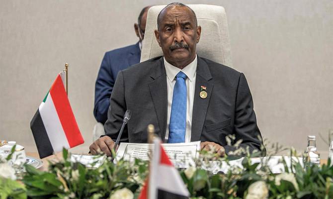 البرهان يطلق حواراً وطنياً شاملاً ومقتل 14 مدنياً بضربة مسيرة غرب السودان