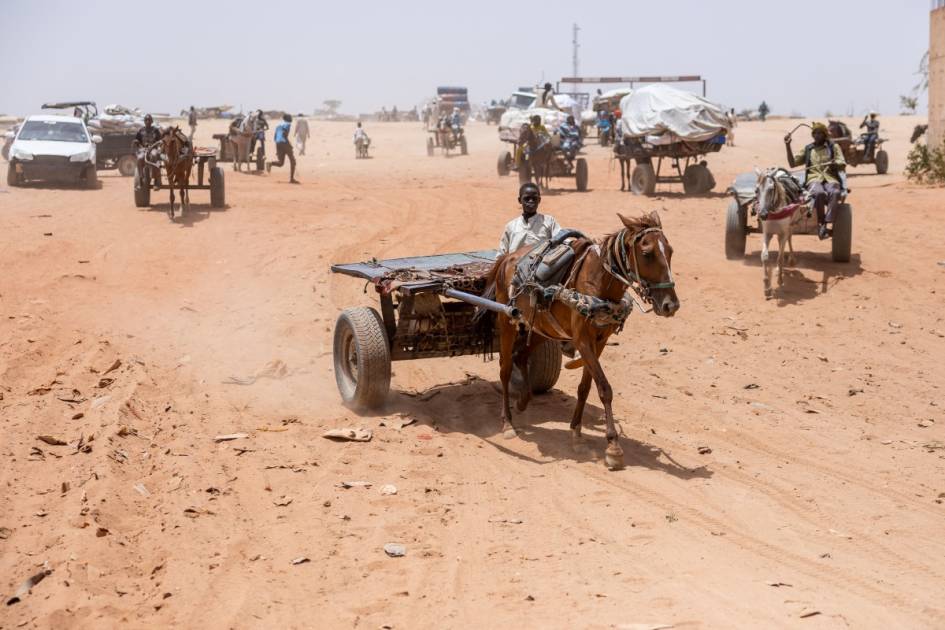 الجيش السوداني يكثف غاراته الجوية لوقف تقدم الدعم السريع نحو الأبيض