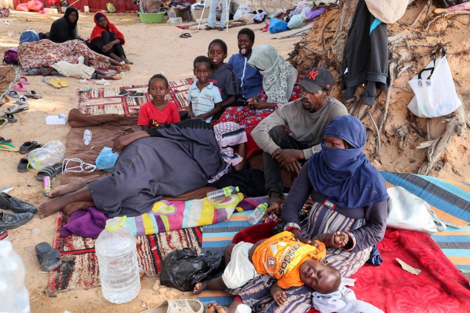 معاناة السودانيين في ليبيا: هروب من الحرب إلى أزمة عودة مستحيلة