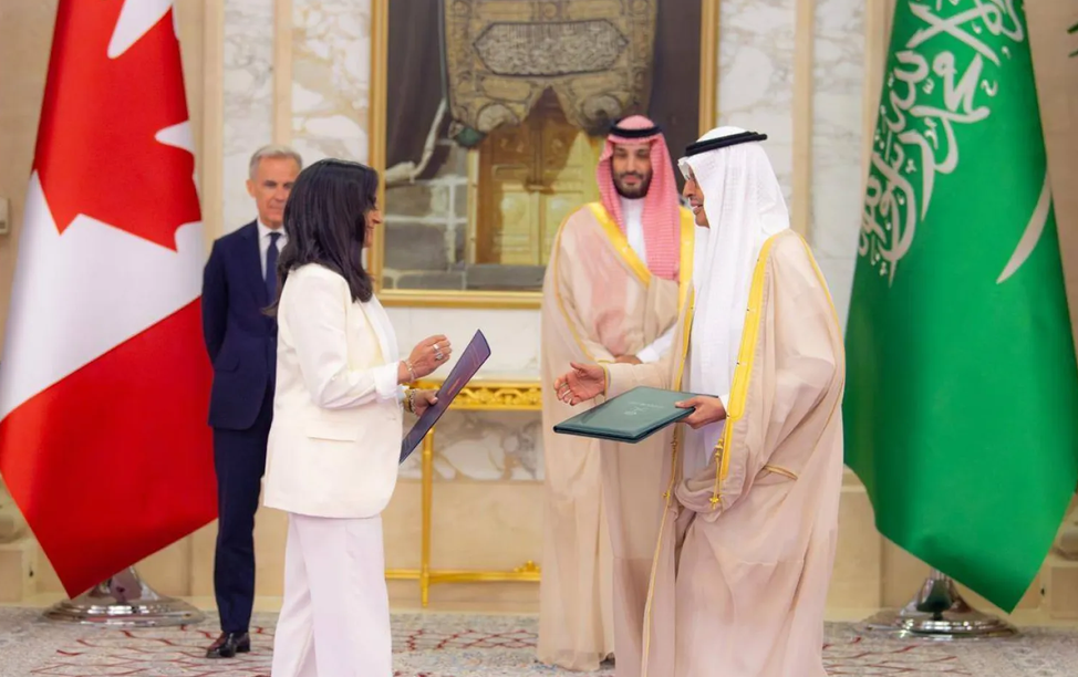 بيان سعودي كندي يدين هجمات إيران في هرمز: تقوض جهود الدبلوماسية