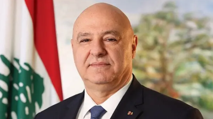 الرئيس اللبناني يغادر إلى واشنطن للقاء ترمب