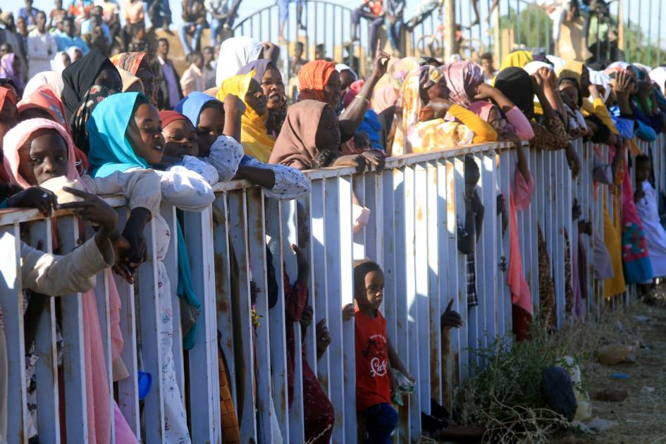 حماية السودانيات: الاختبار الأصعب في زمن الحرب