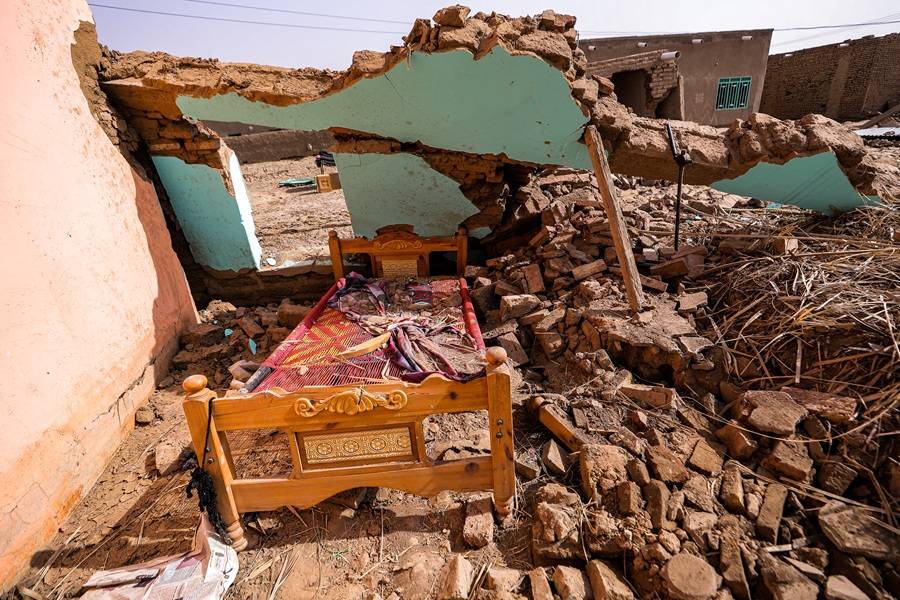 مقتنيات النازحين السودانيين سلع في الأسواق وعلى الإنترنت