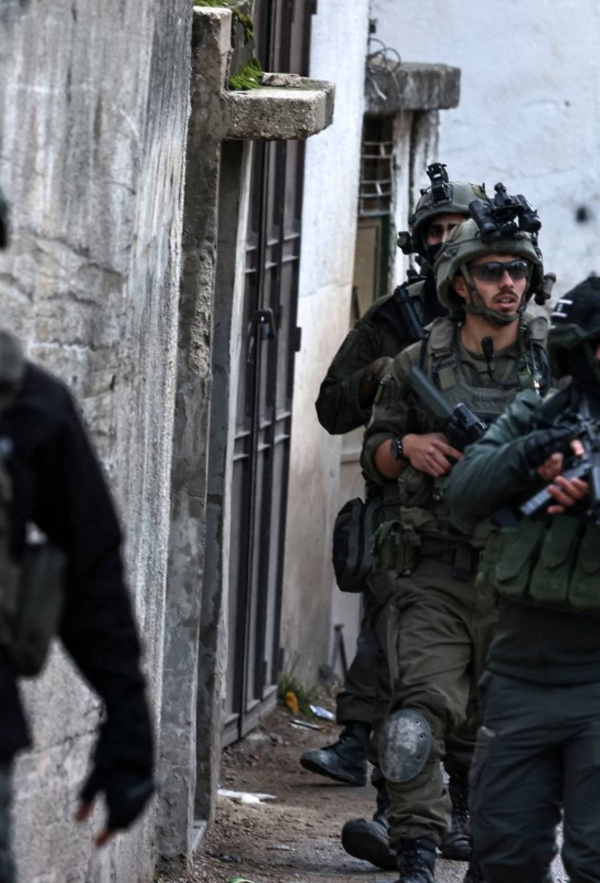 قتيلان بهجوم نفذه فلسطيني شمال إسرائيل وكاتس يأمر بالرد