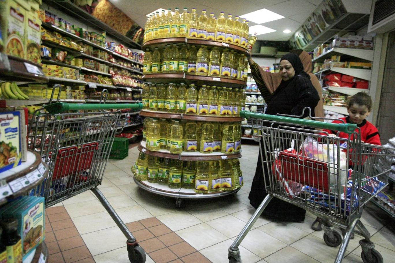 التضخم يرفع أسعار السلع في مصر ولا أمل بانخفاضها | اندبندنت عربية