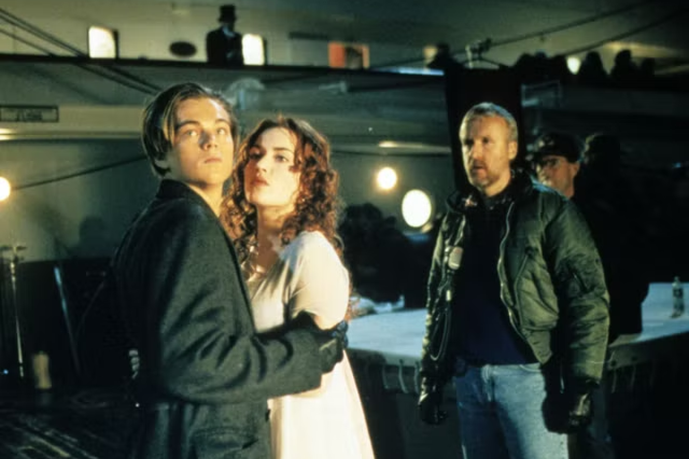 كاميرون يستذكر لقاءه بدي كابريو الذي كاد يفقده دوره في "تيتانيك" | اندبندنت عربية