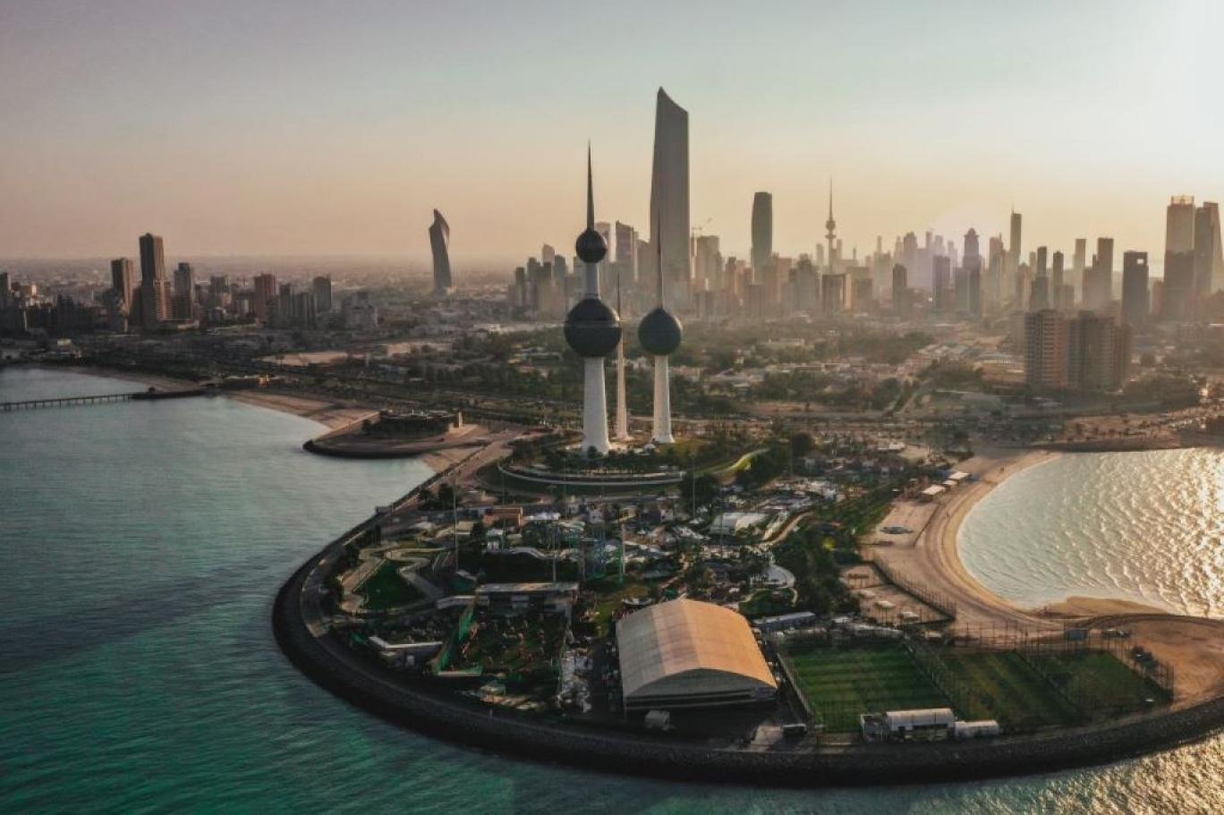 إدمان النفط يهدد بخفض التصنيف الائتماني وعجز الميزانية 22 مليار$