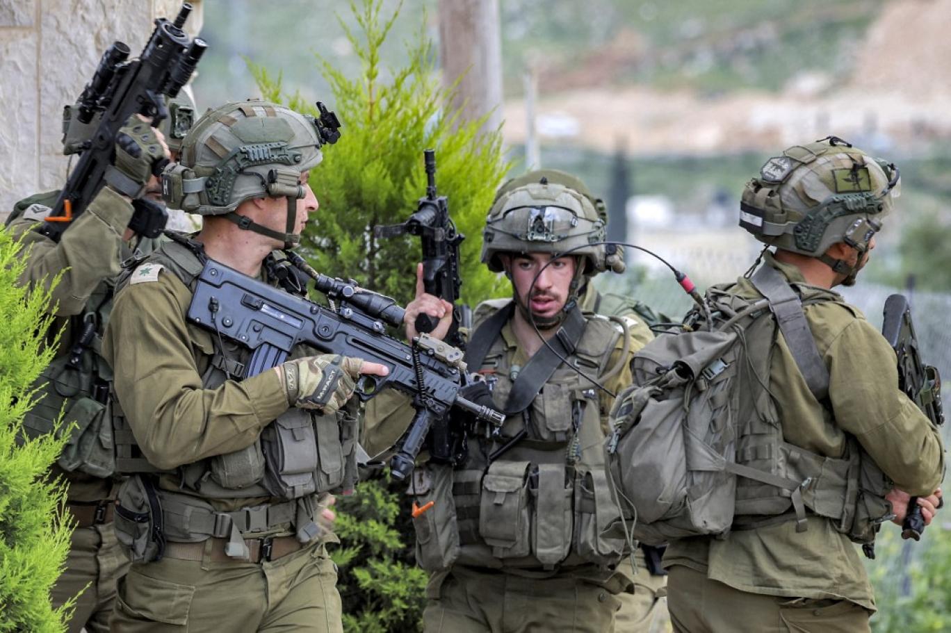 هل يملك الجيش الإسرائيلي قدرة الحرب على جبهات عدة؟ | اندبندنت عربية