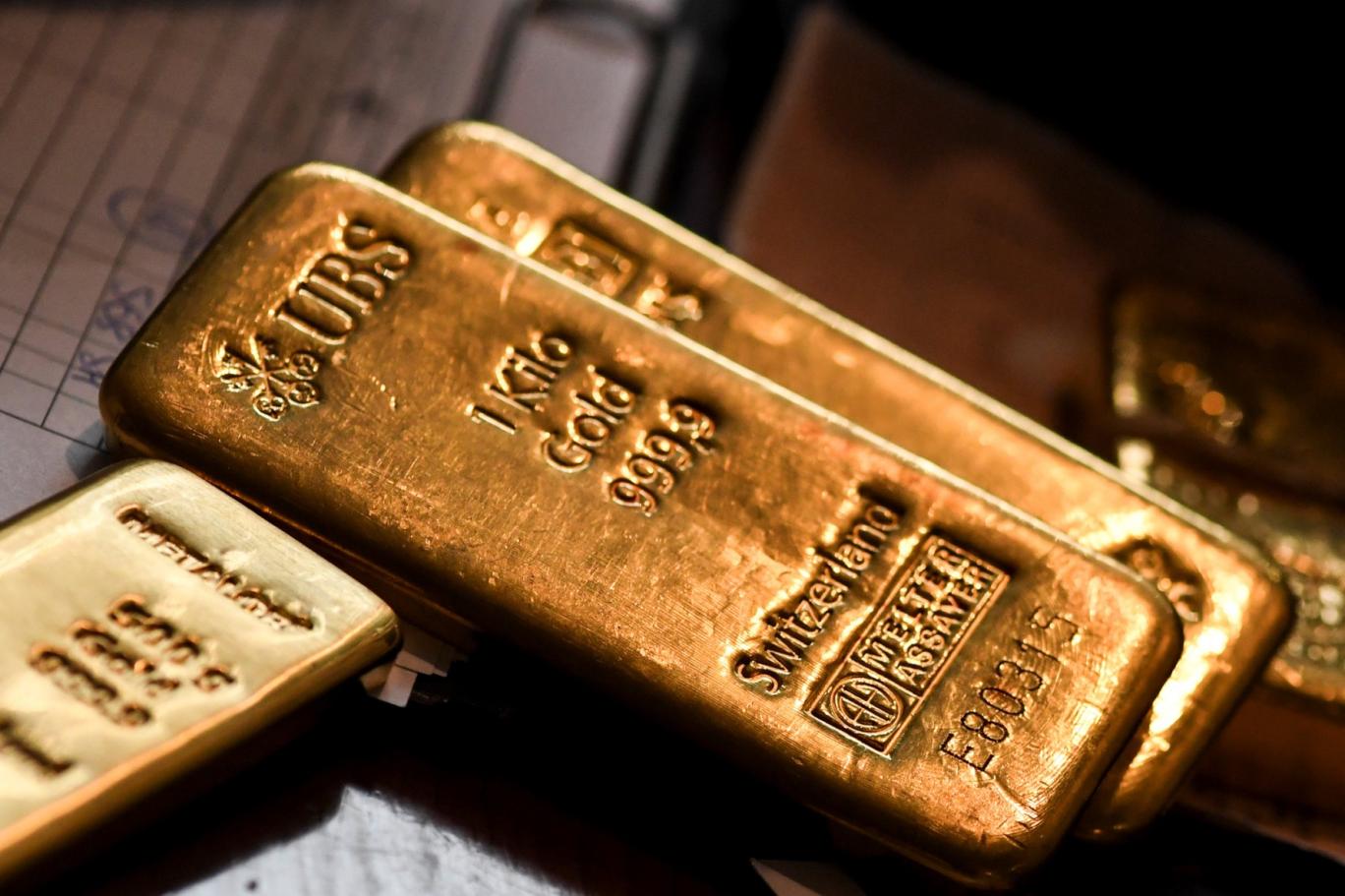 بنكا مصر والأهلي يبيعان الذهب: ادفع ثمن السبيكة أو شهادة الإيداع