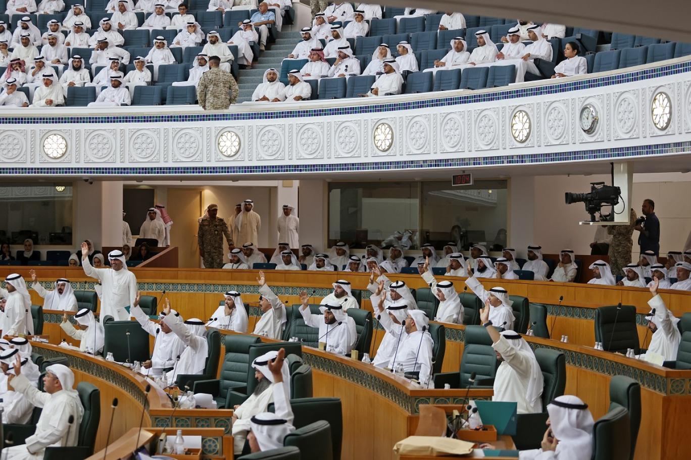 الجمهور يقترح استمرار بدل الإيجار وإيقاف أقساط القرض الإسكاني سنة