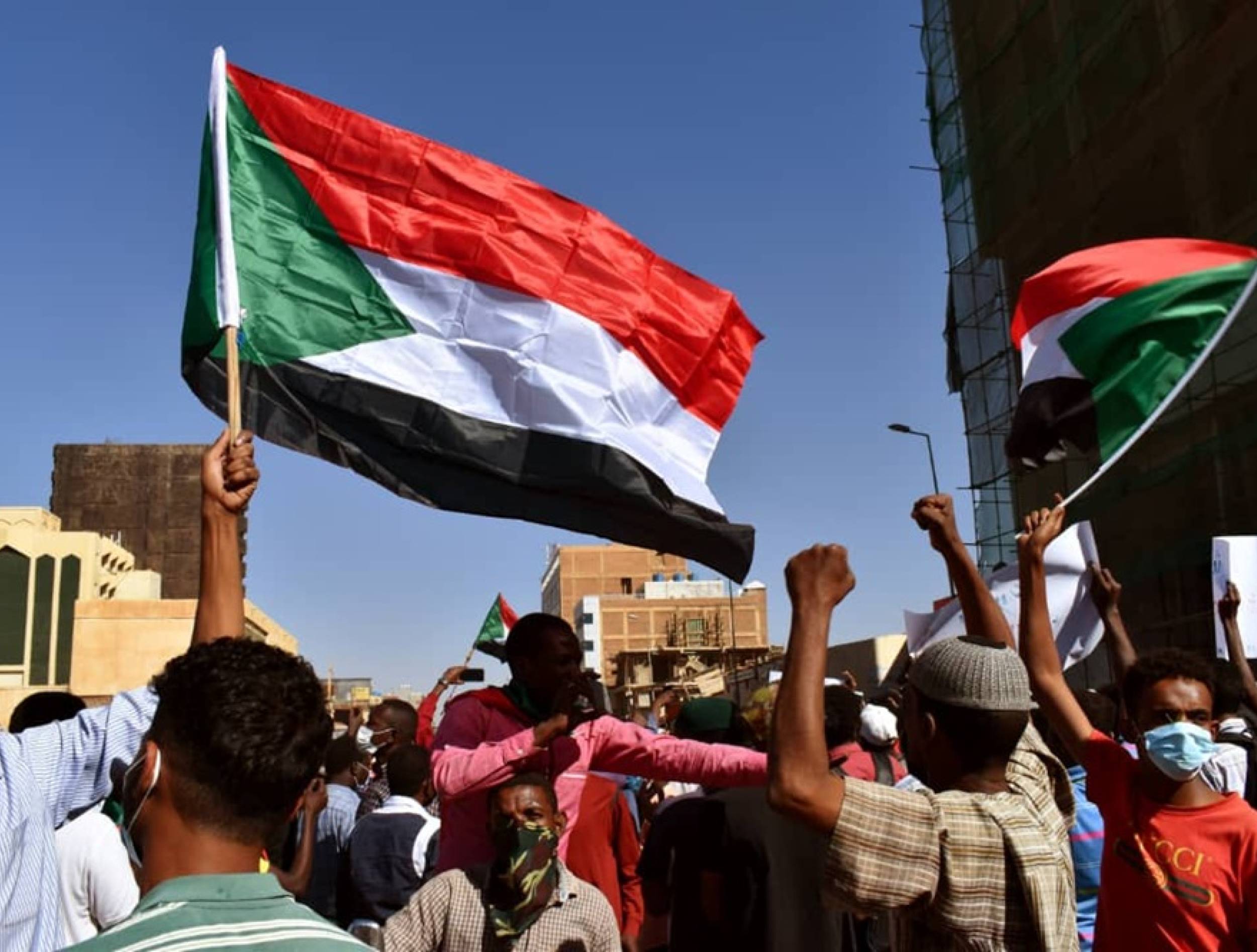 هل تكون الحكومة المقبلة في السودان من نصيب المدنيين؟