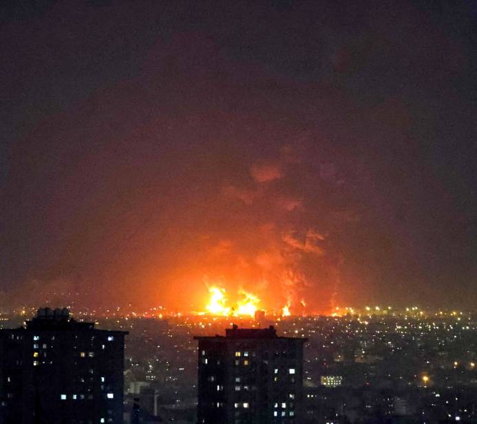 حرب بلا حسم: 3 روايات تتصارع في الشرق الأوسط