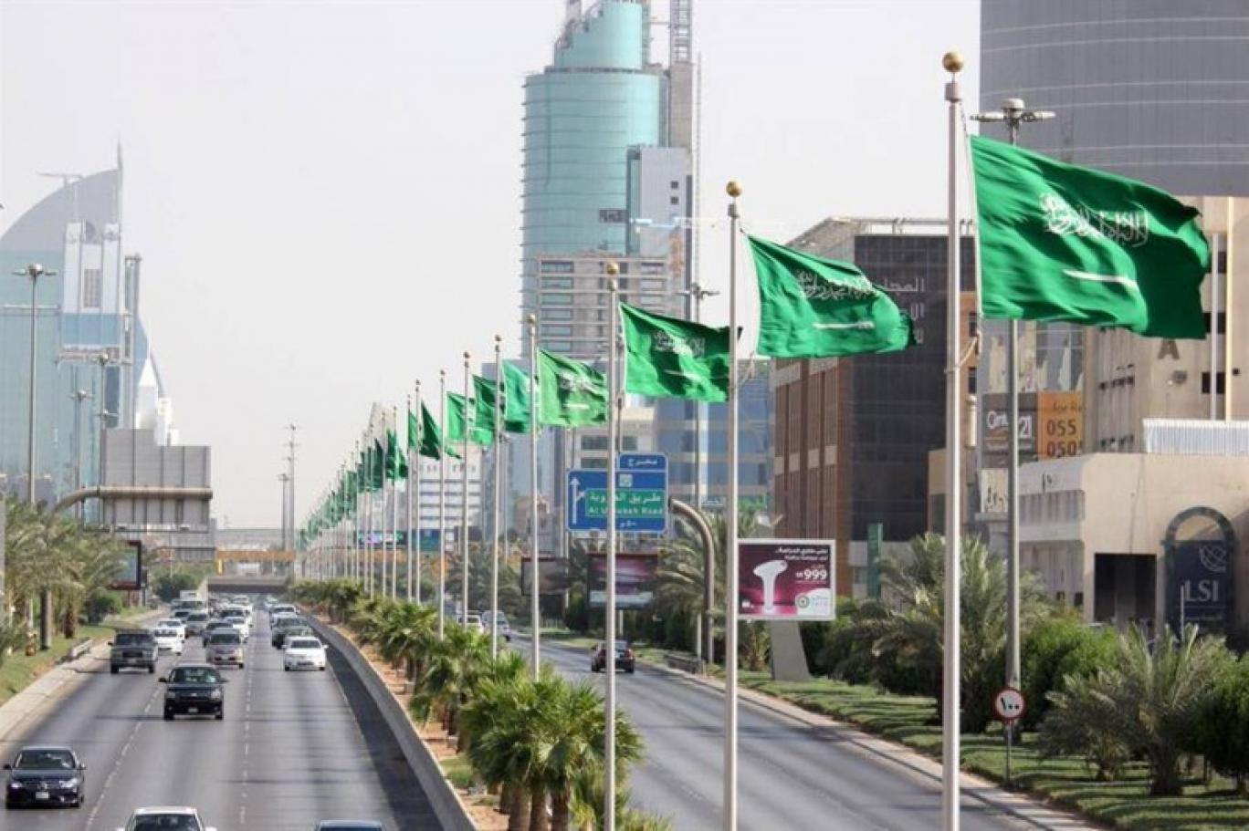 التقويم الفاطمي يثير جدلا بعد إعلانه العيد في بعض المناطق السعودية اندبندنت عربية
