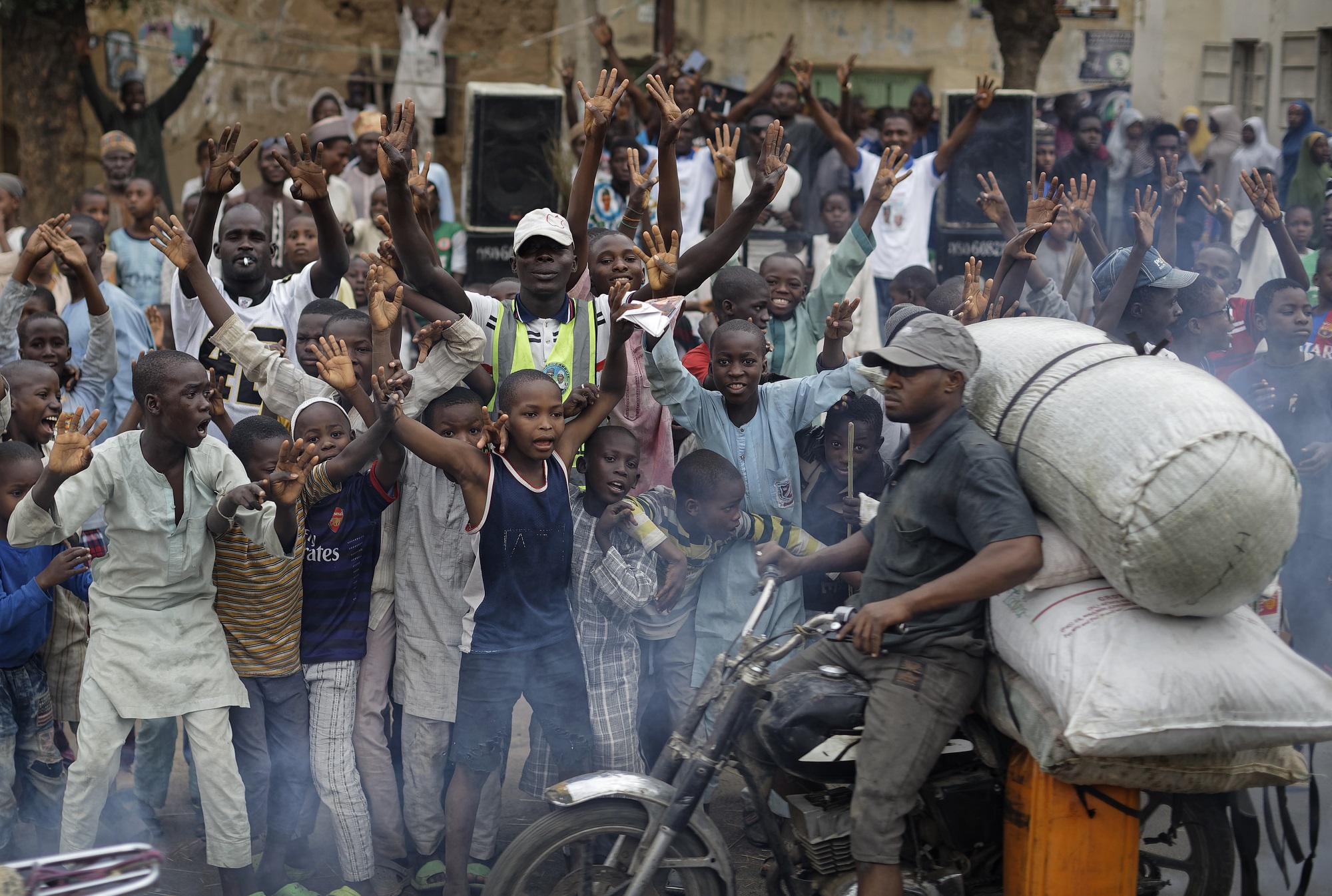 2 bukhari supporters AP.jpg