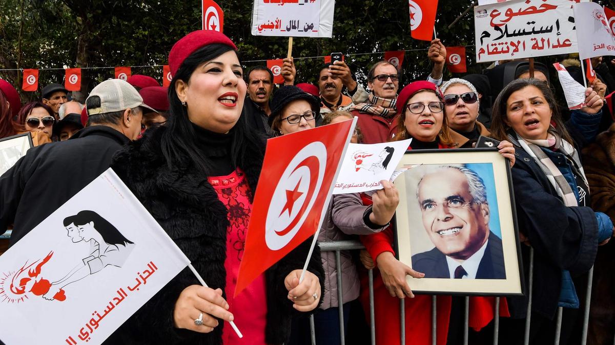 الأمينة العامة للحزب الحر الدستوري عبير موسي (أ.ف.ب)