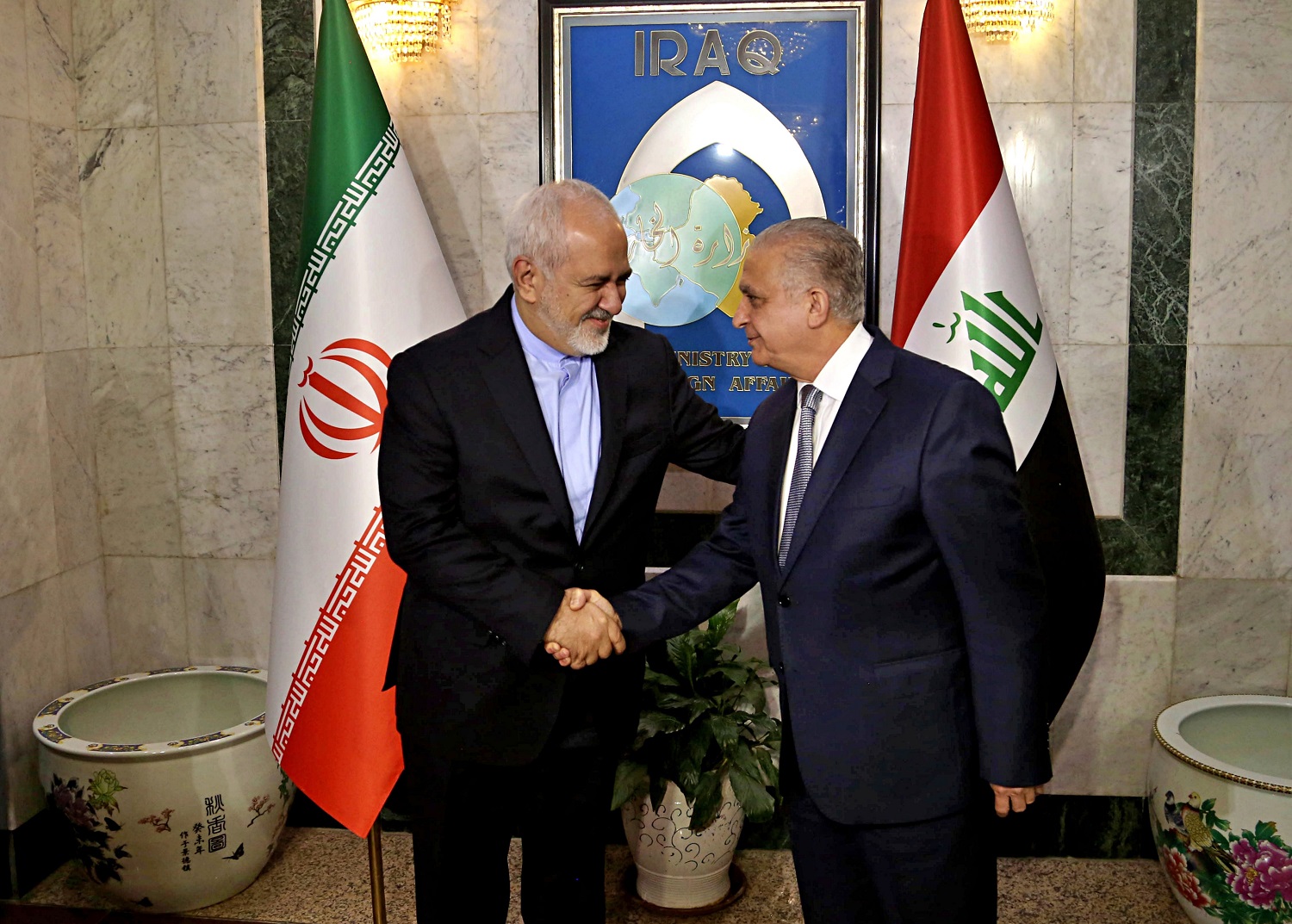 zarif in irag sunday ap.jpg