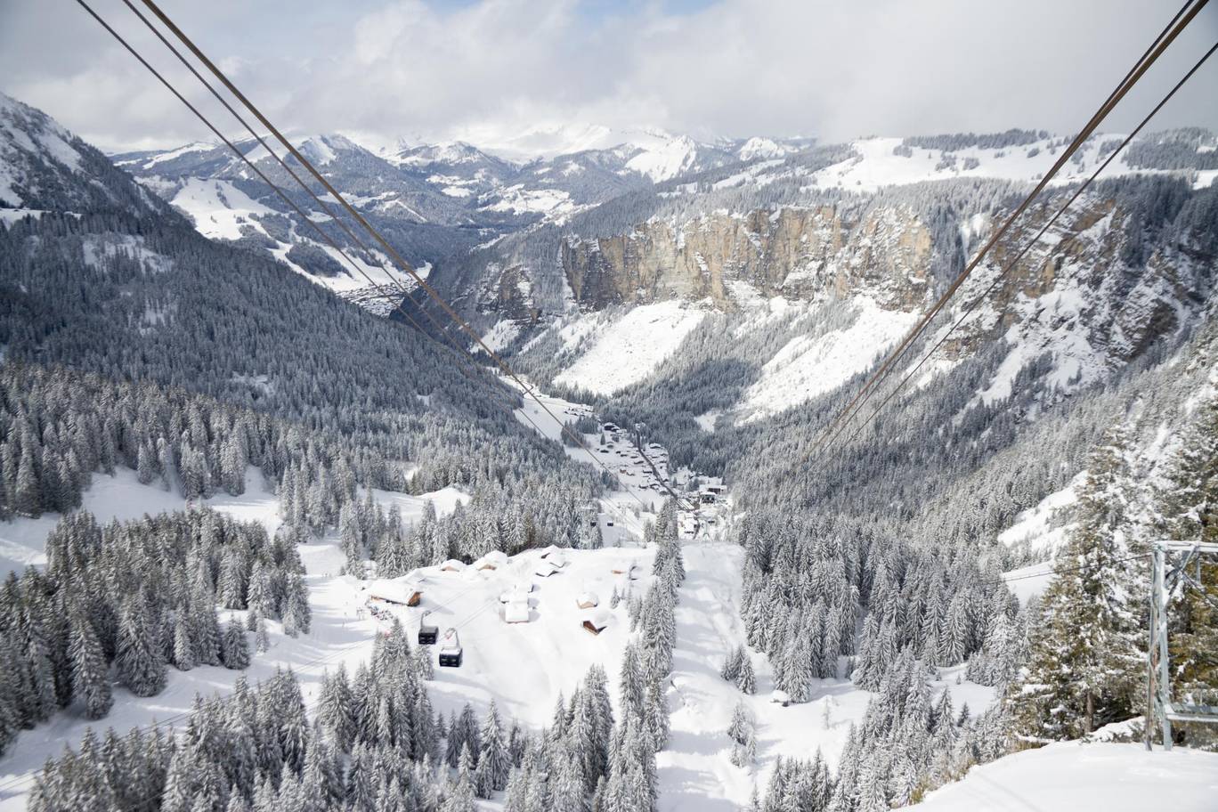 2 Prodains Valley, Portes du Soleil.jpg