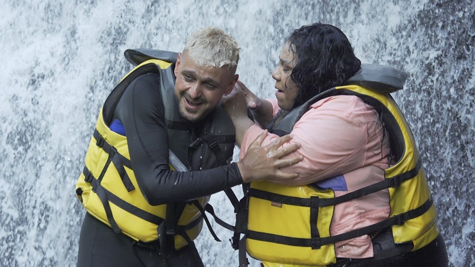 الممثلة شيماء سيف مع رامز جلال في برنامج للمقالب (الحساب الرسمي لرامز على فيسبوك)