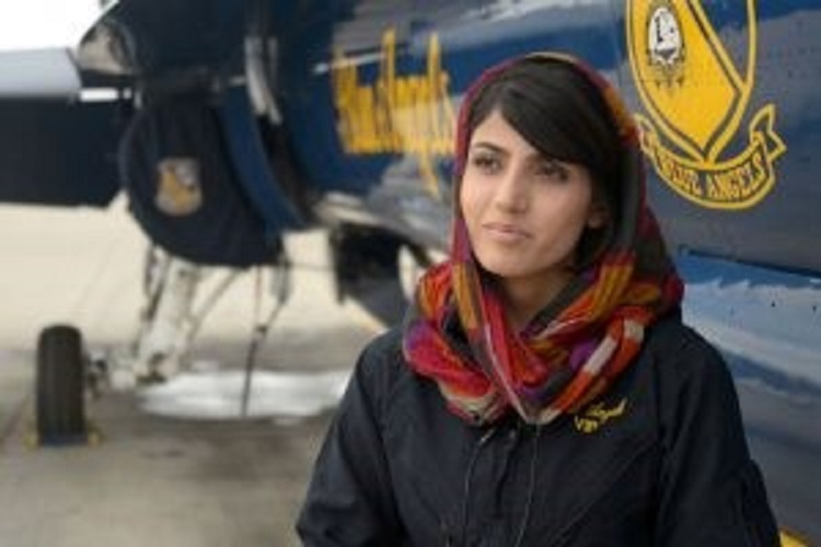 نيلوفار رحماني.jpg