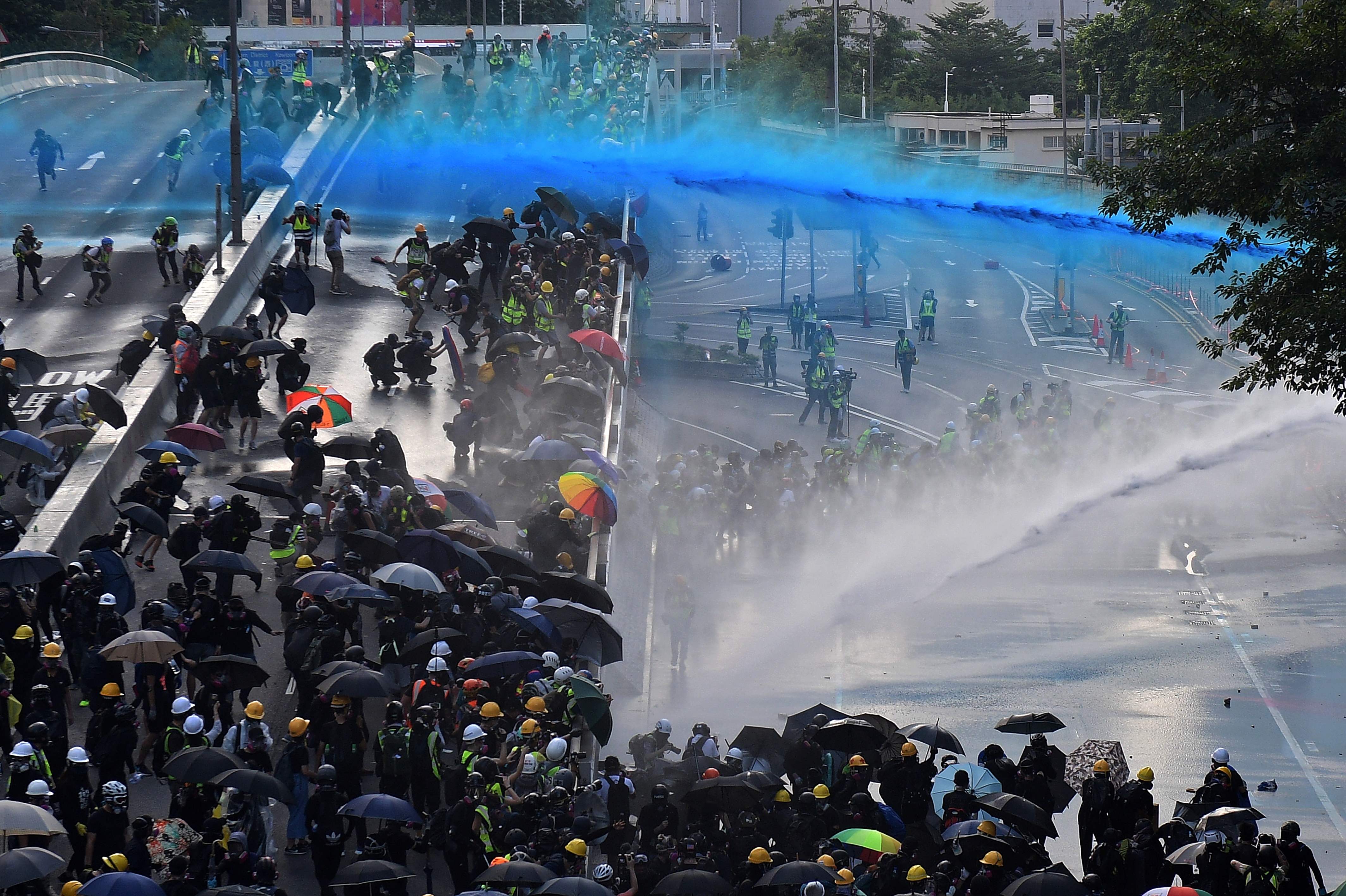 تظاهرات الديمقراطية في هونغ كونغ حافظت على اليقظة الحذرة حيال بكين وتصرفاتها بشأن الوباء 