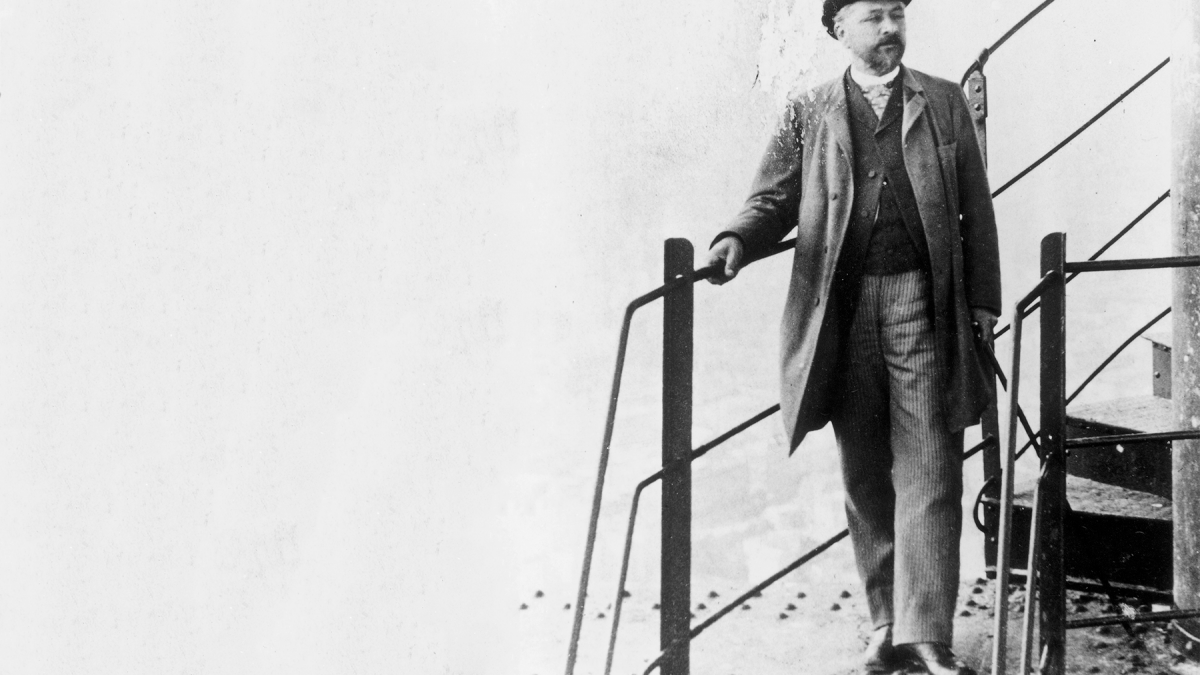 غوستاف إيفل من موقع برج إيفل.png