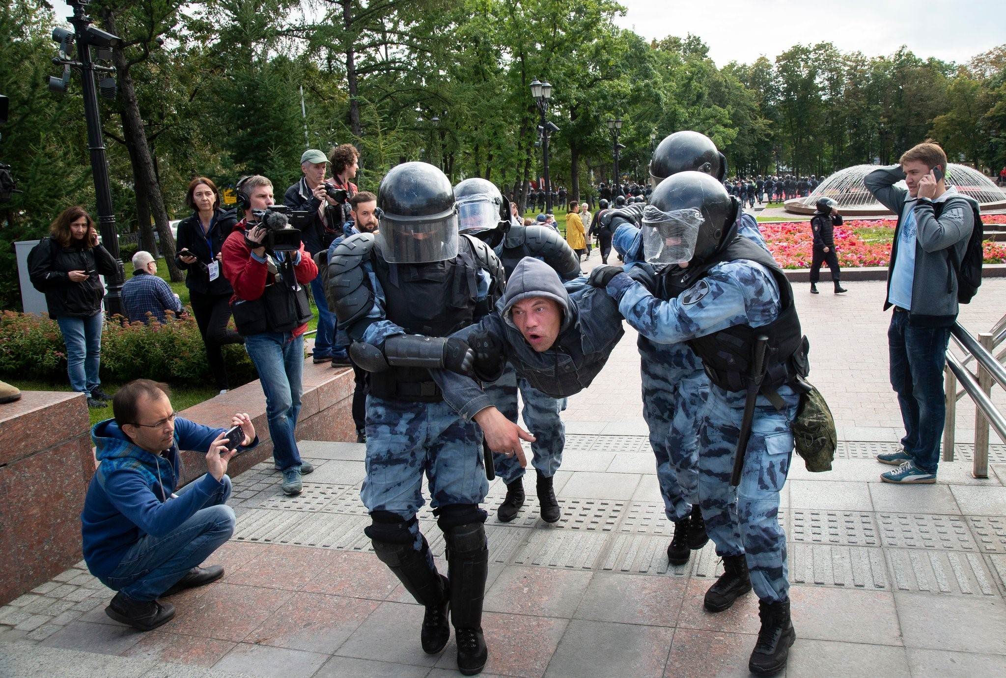 الجدل الدائر حول انتهاكات روسيا لحقوق الإنسان لم يمنعها من التعليق على المظاهرات الأميركية، موسكو (غيتي).jpg