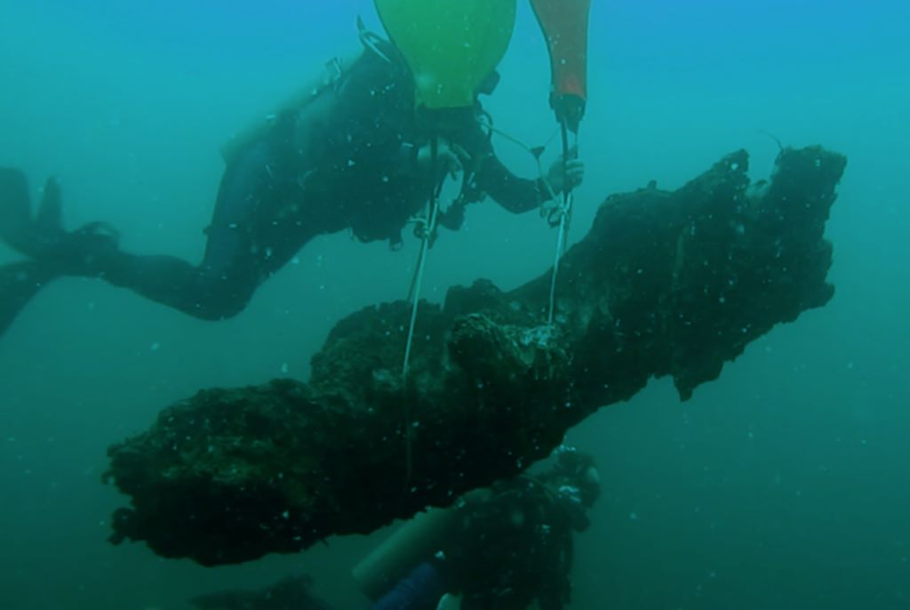 أثناء عملية استخراج العينات.jpg