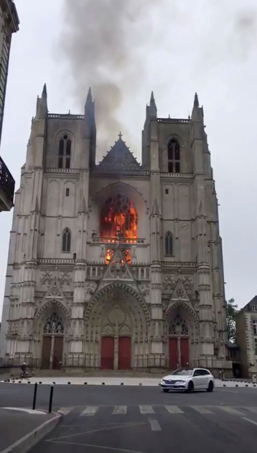 Cathedral of Saint Pierre and Saint Paul in Nantes 2 reuters.JPG