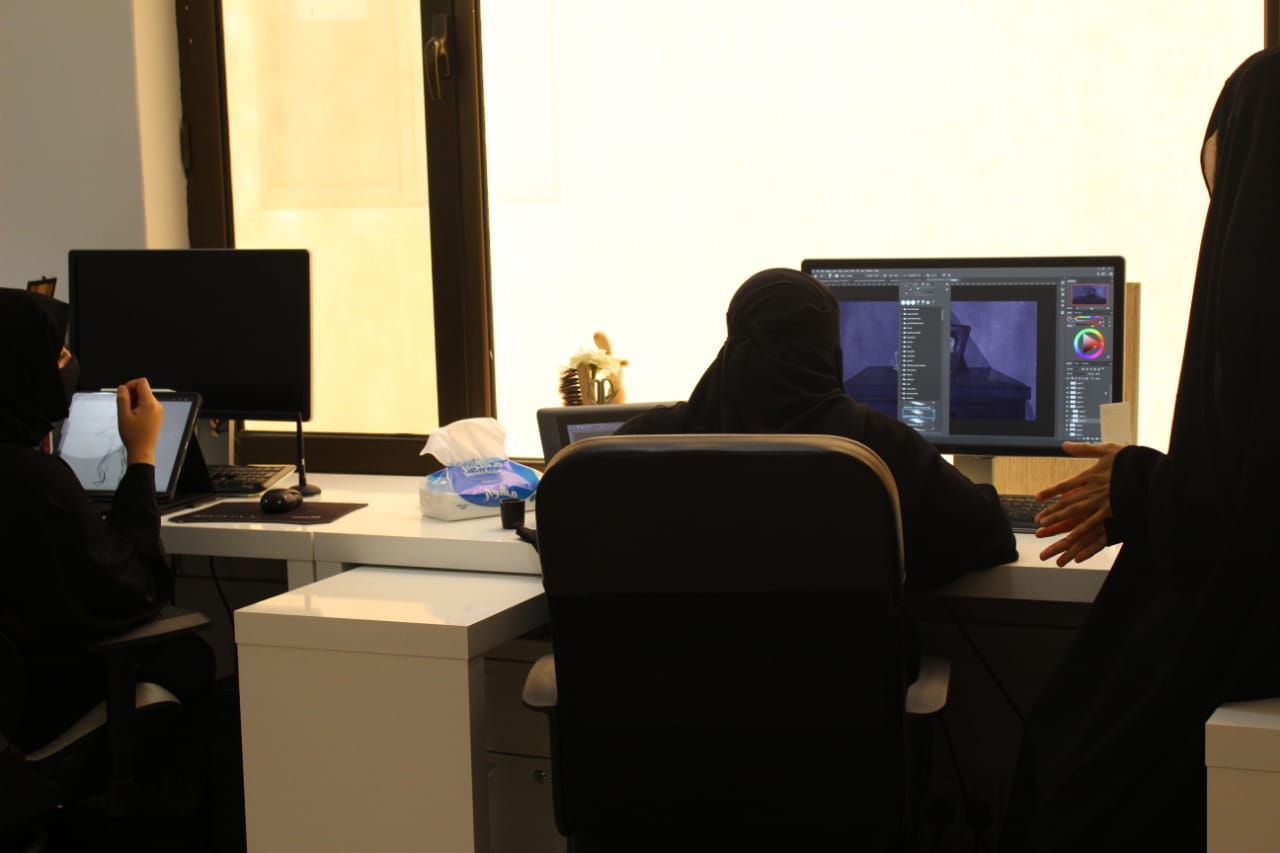 PHOTO-2020-06-29-13-25-14 صناعة الرسوم المتحركة 3.jpg