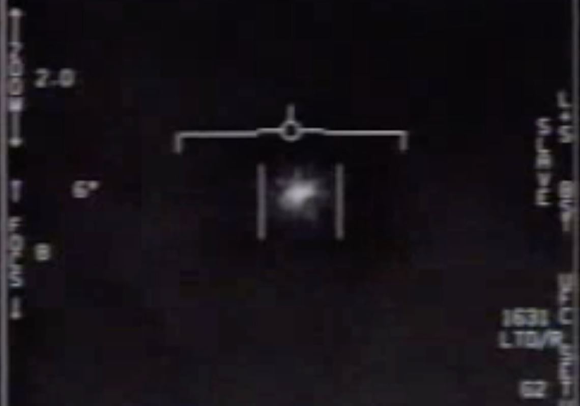 US-NEWS-PENTAGON-UFOS-2-MCT-1588041703.jpg