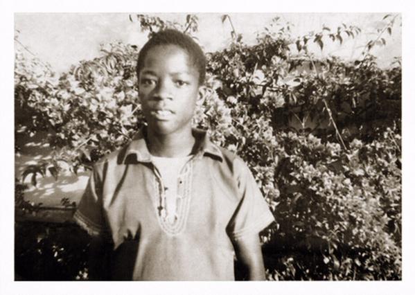 الرئيس التنزاني حين كان طالباً بالمرحلة الابتدائية عام 1975. (حسابه في "تويتر")