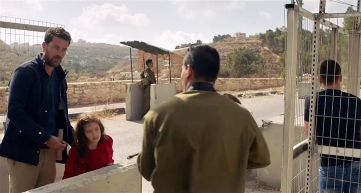 thumbnail_لقطة من فيلم الهدية الفلسطيني.jpg