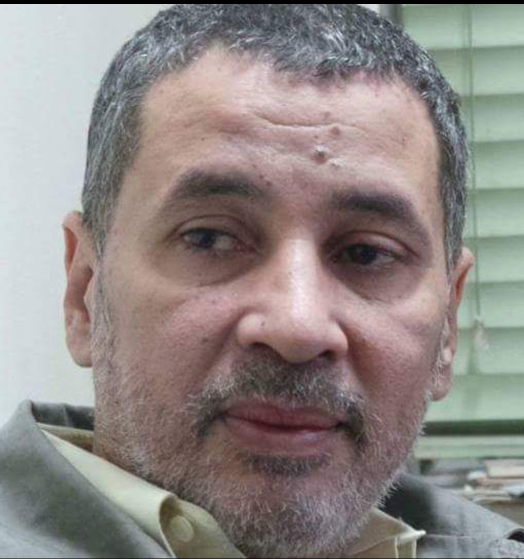 الشاعر إبراهيم داود.jpg