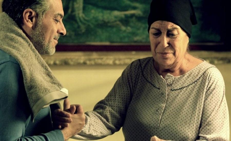 thumbnail_مع حاتم علي.jpg