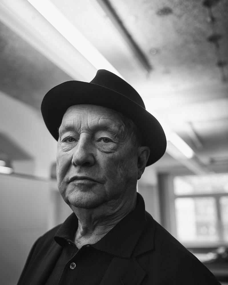 thumbnail_Portrait Baselitz 1.jpg