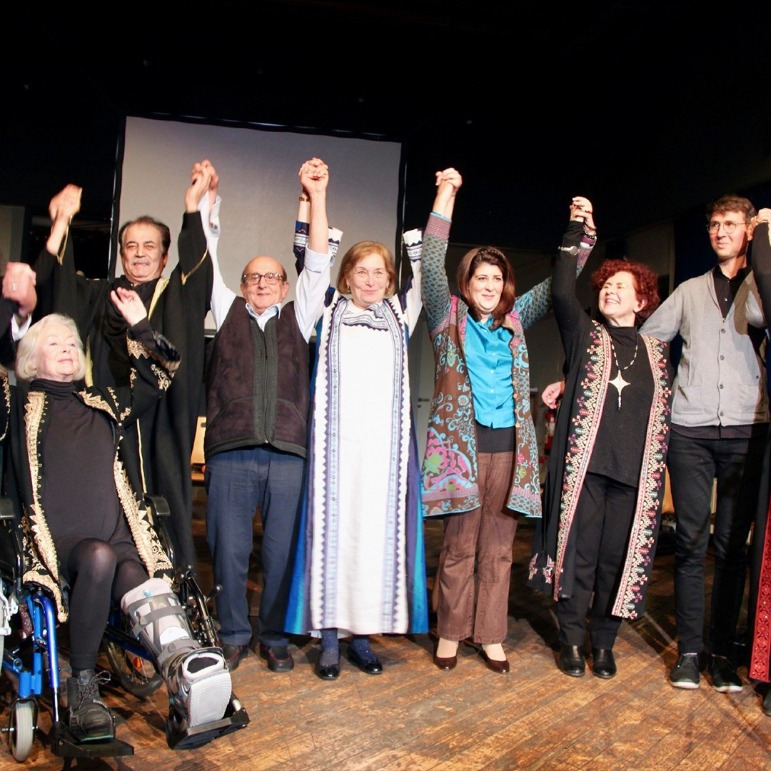 thumbnail_من عرض سفينة (صفحة أصدقاء الفن والثقافة العربية).jpg 3.jpg